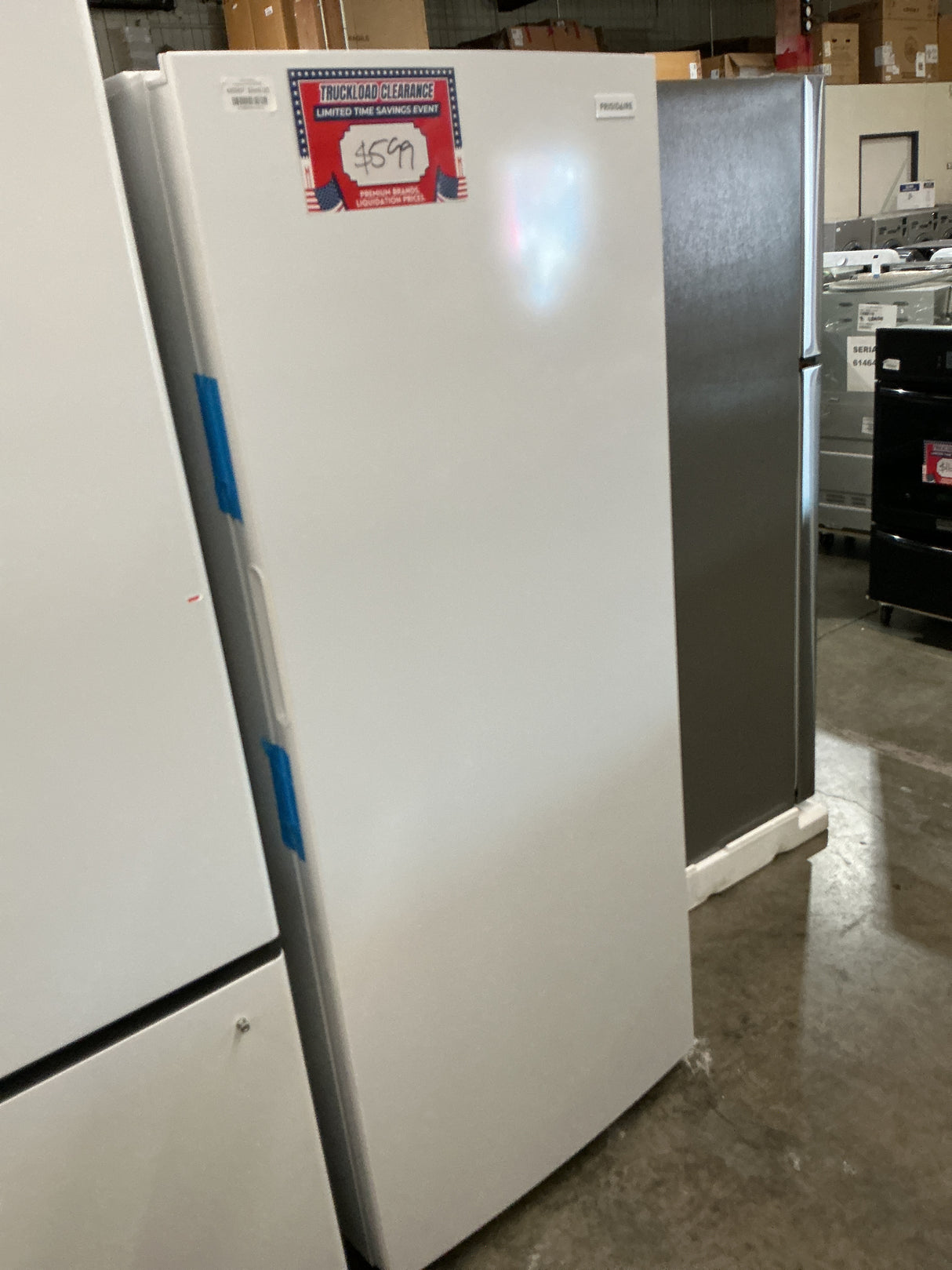 Frigidaire FFFU16F2VW Column Freezer (Open-Box / Scratch & Dent)
